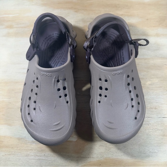 Crocs Echo Clogs Women’s Size 7 - Picture 2 of 8
